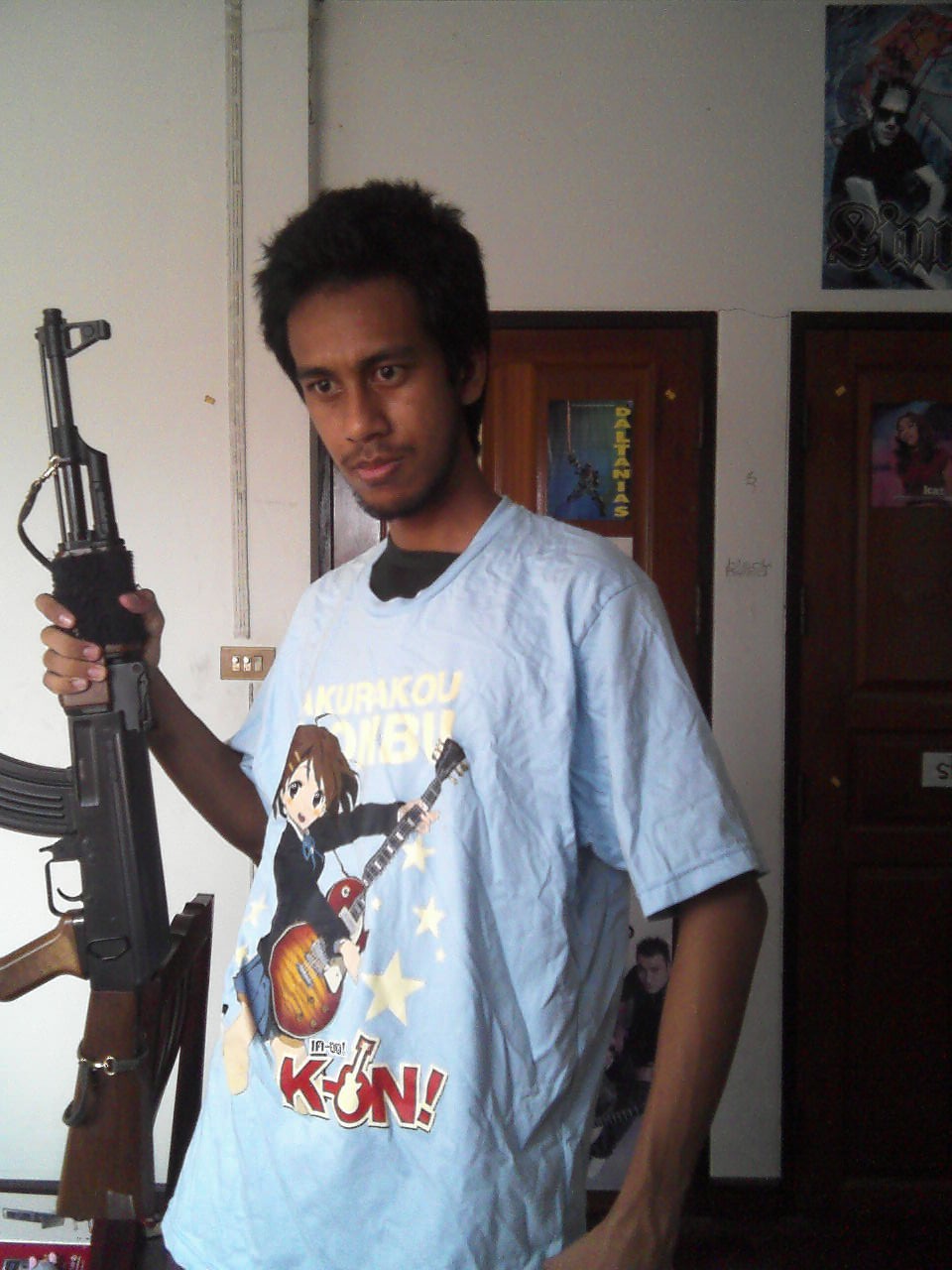 11090518584c13de6a7fb9f904.jpg